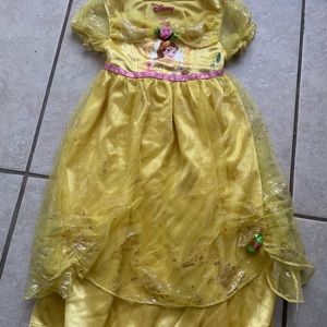 Cute little nightgown, size 2T